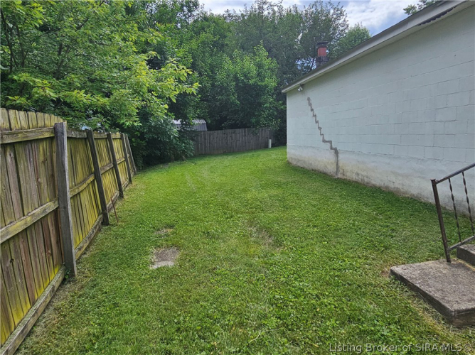 Listing Image 21