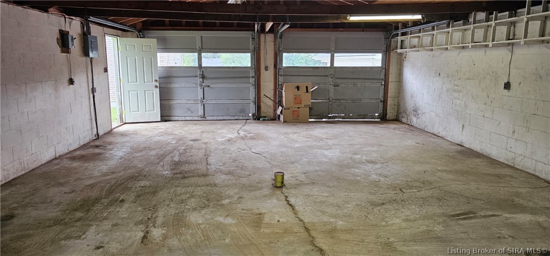 Listing Image 25