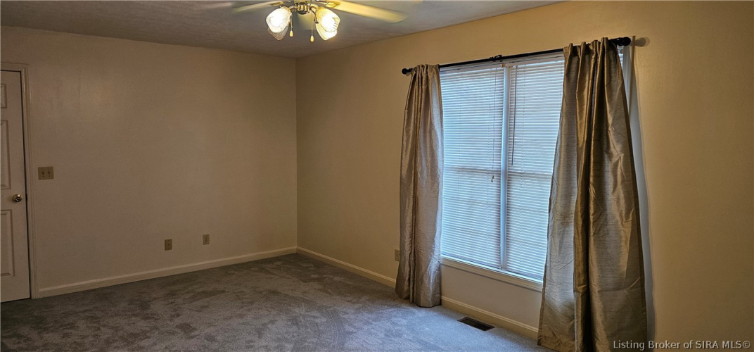Listing Image 54