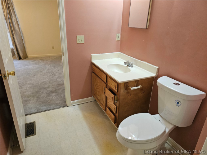 Listing Image 63