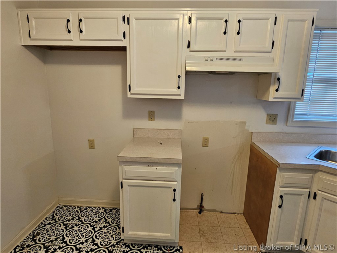 Listing Image 90