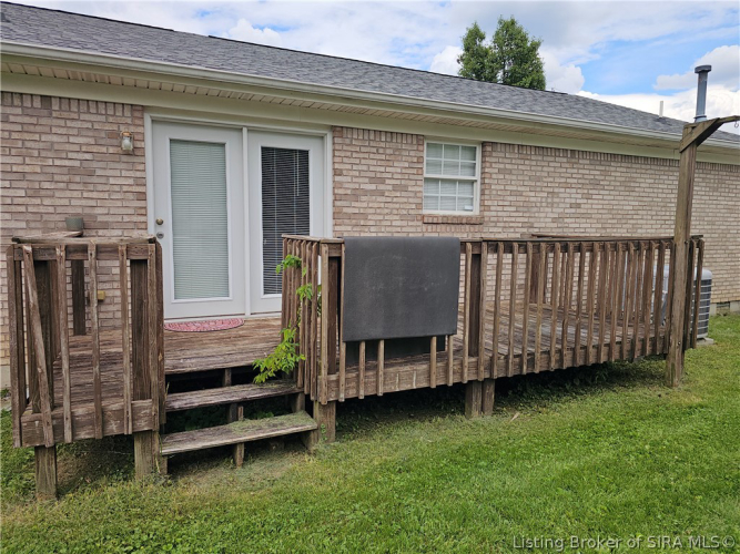 Listing Image 10
