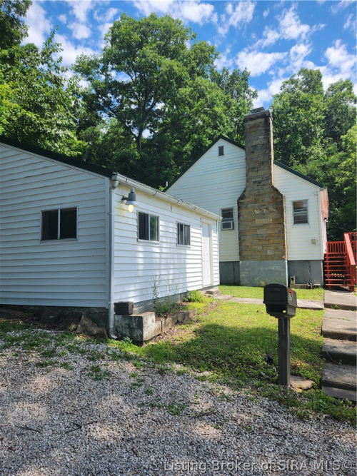 Listing Image 11