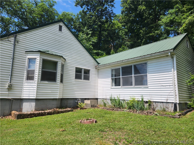 Listing Image 9