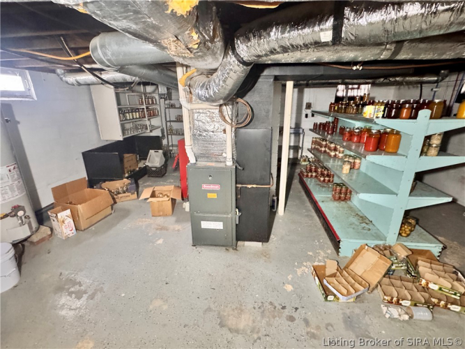 Listing Image 28