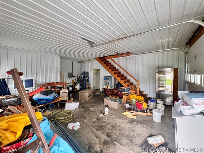 Listing Image 44