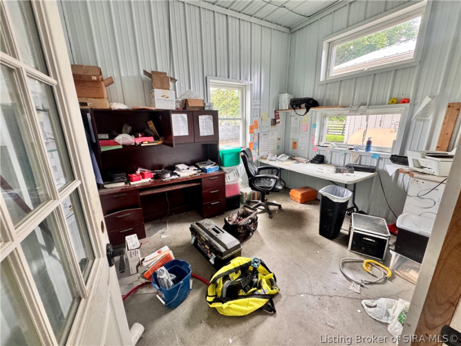Listing Image 48