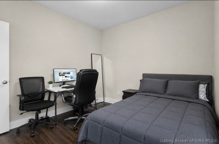 Listing Image 57