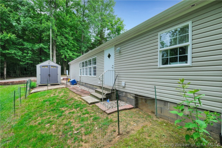 Listing Image 42