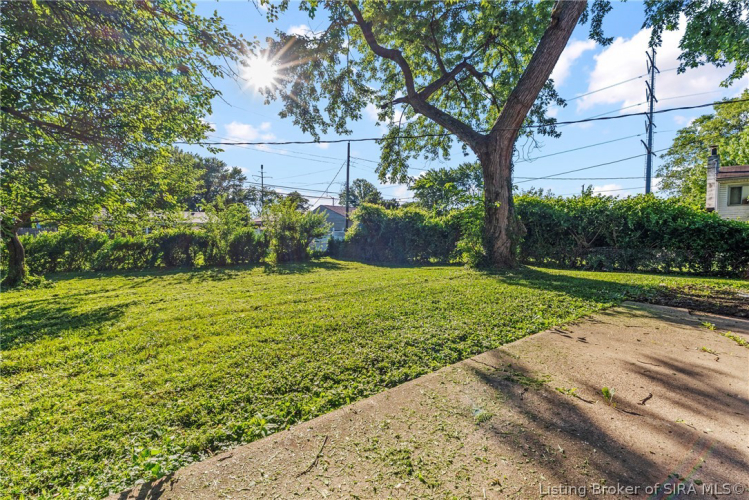 Listing Image 32
