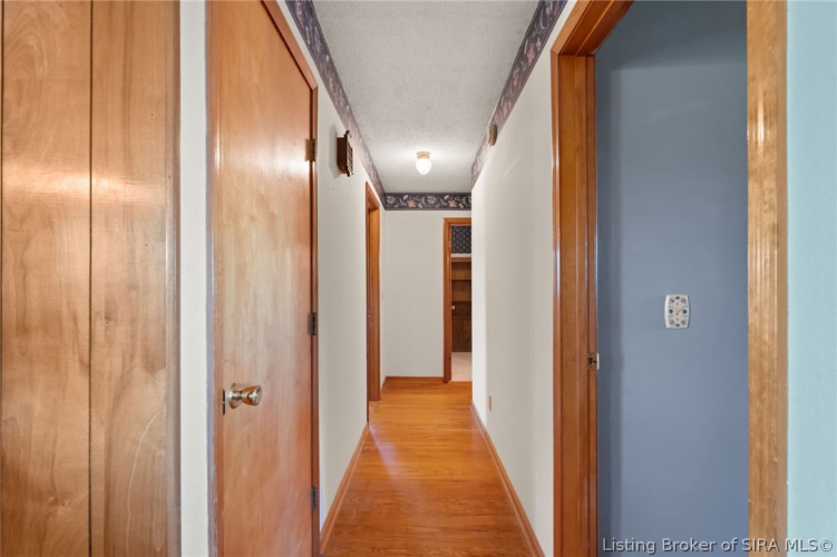 Listing Image 47