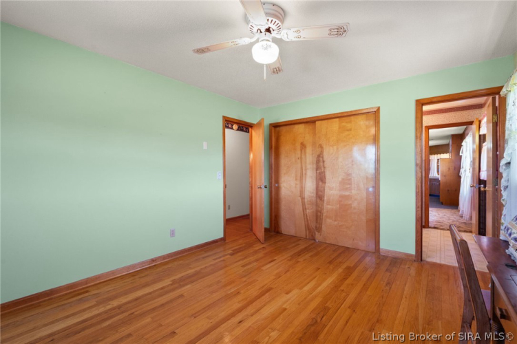 Listing Image 54