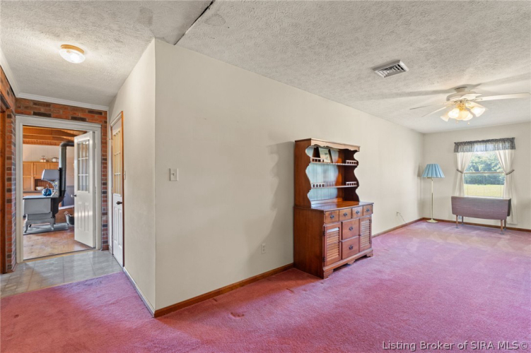 Listing Image 63