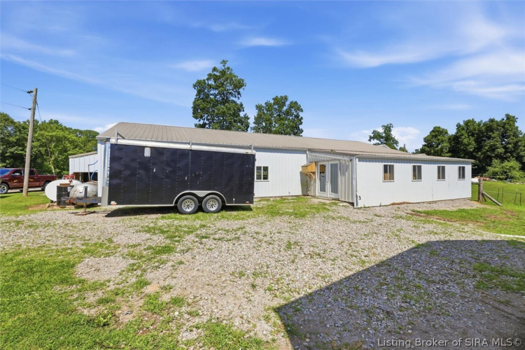 Listing Image 37