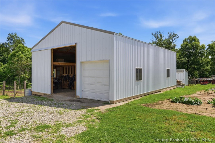 Listing Image 45