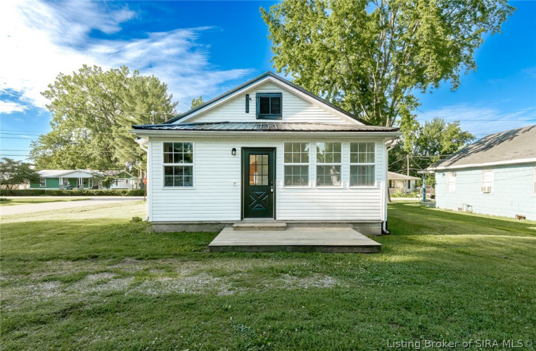 Listing Image 6