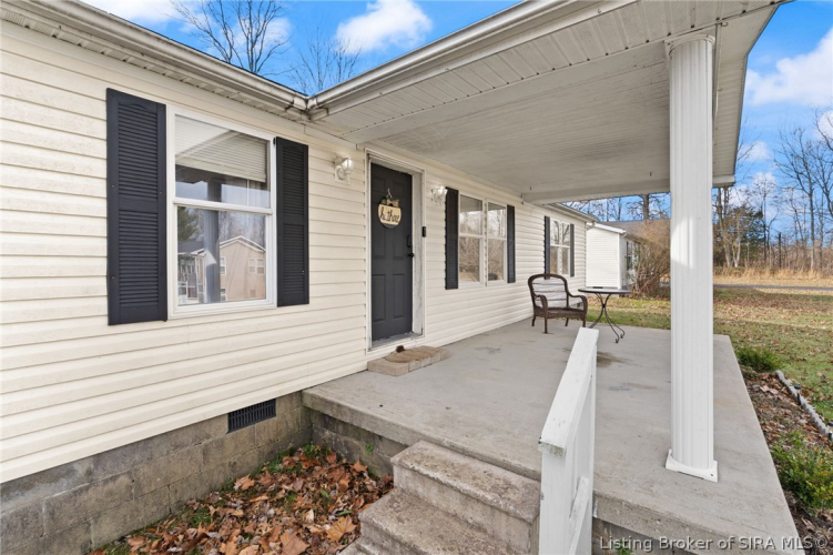 Listing Image 5