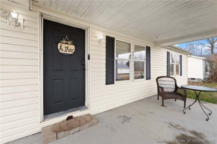 Listing Image 6