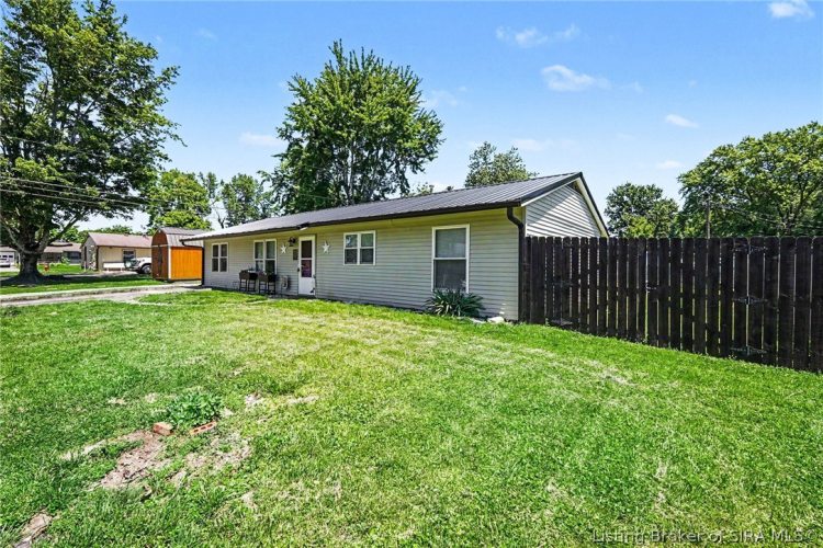 Listing Image 22