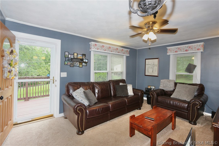 Listing Image 7