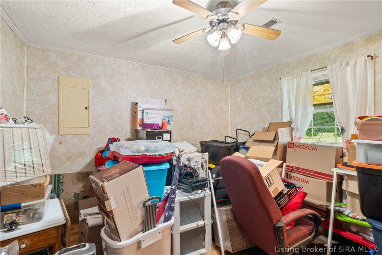 Listing Image 38