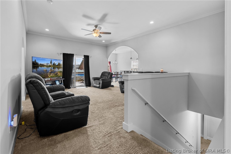 Listing Image 16