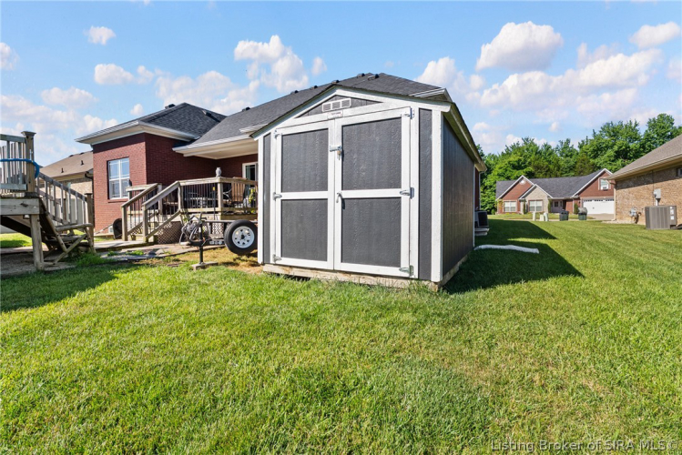 Listing Image 52