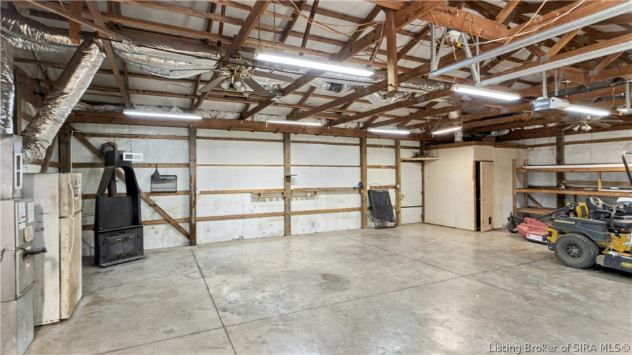Listing Image 59