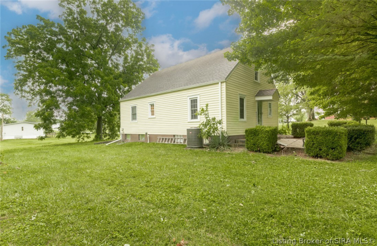 Listing Image 13