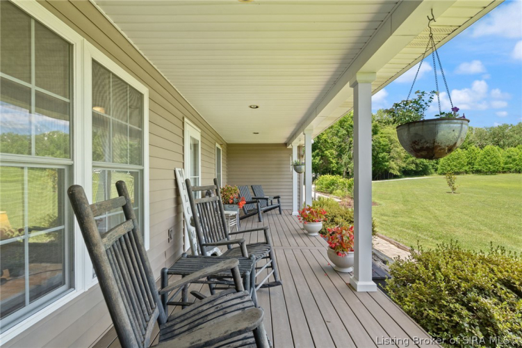 Listing Image 53
