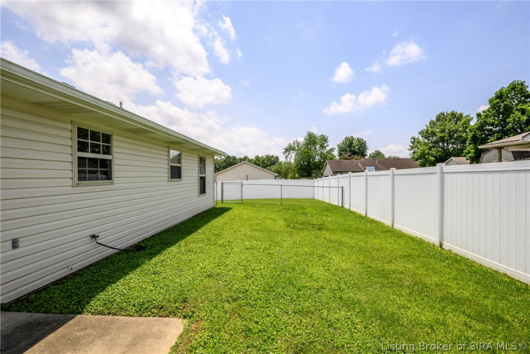 Listing Image 25