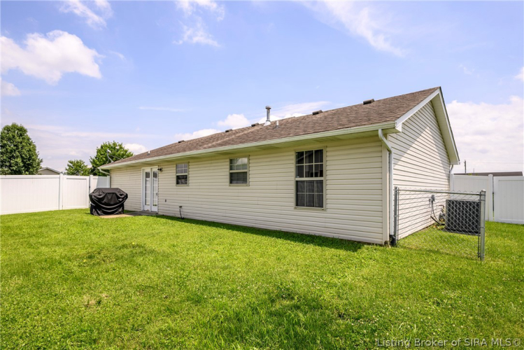 Listing Image 27