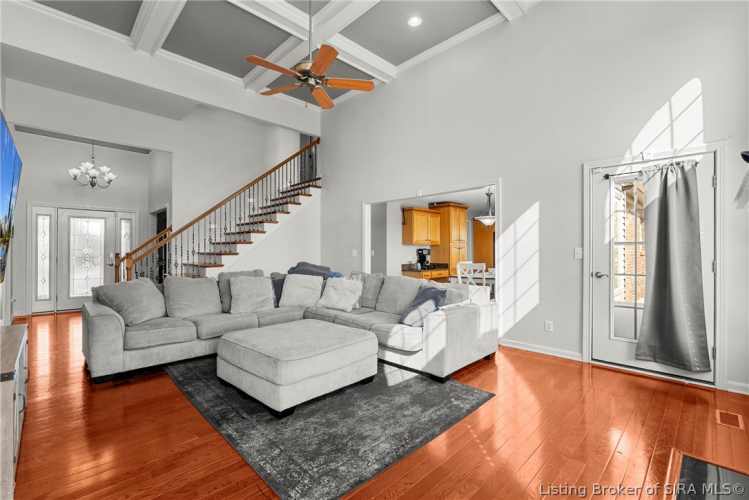 Listing Image 16