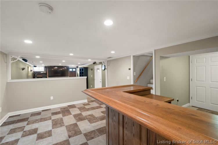 Listing Image 44