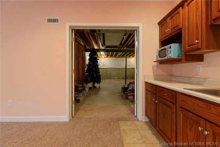 Listing Image 54