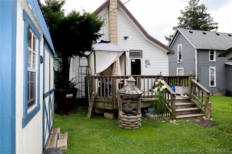 Listing Image 7