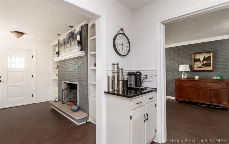 Listing Image 15