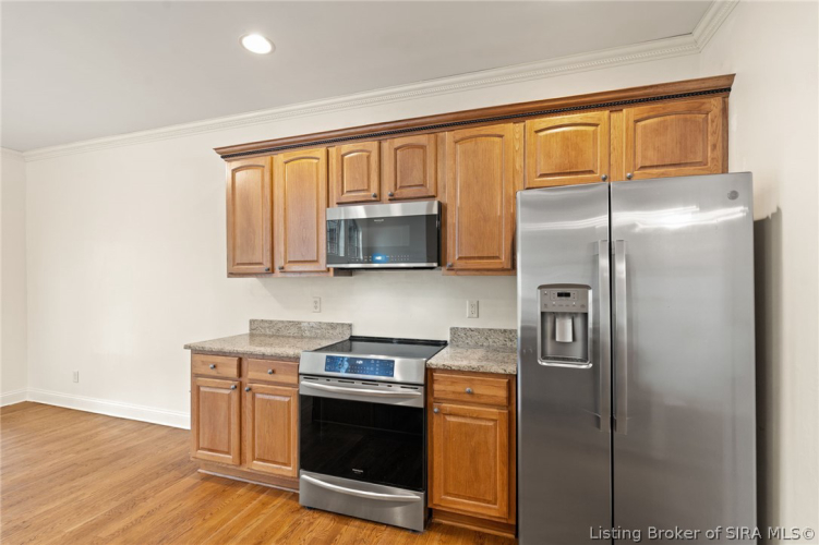 Listing Image 20