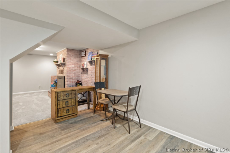 Listing Image 34