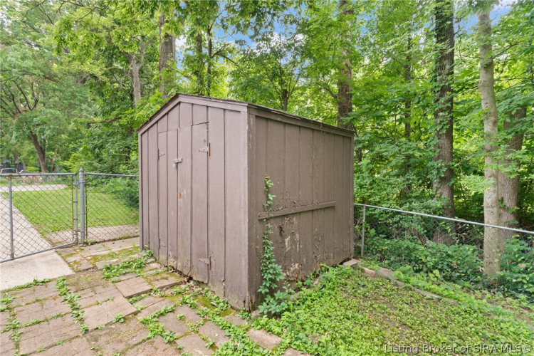 Listing Image 37