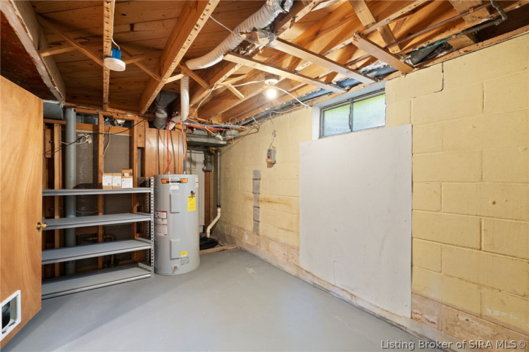 Listing Image 10