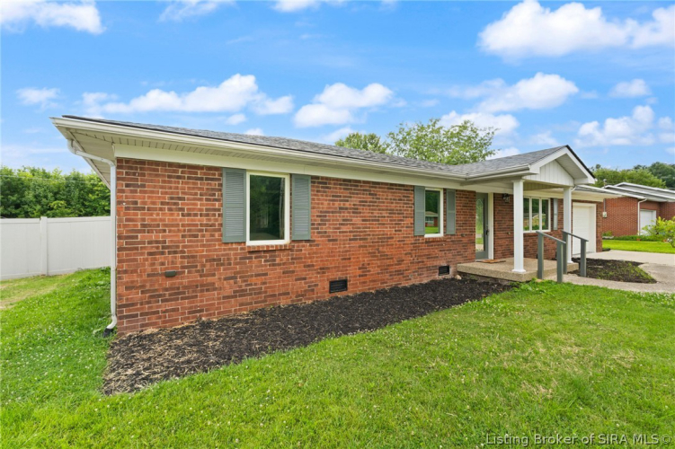 Listing Image 45