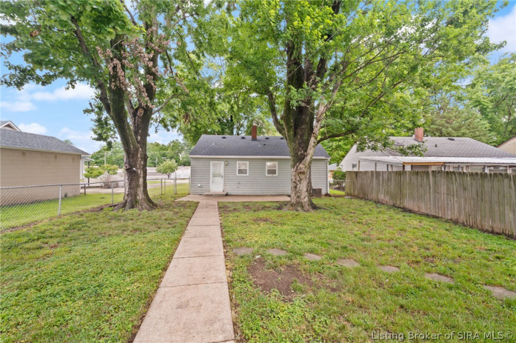 Listing Image 25