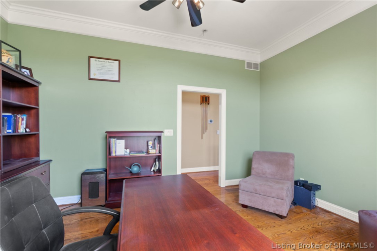 Listing Image 22
