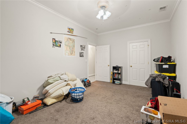 Listing Image 28