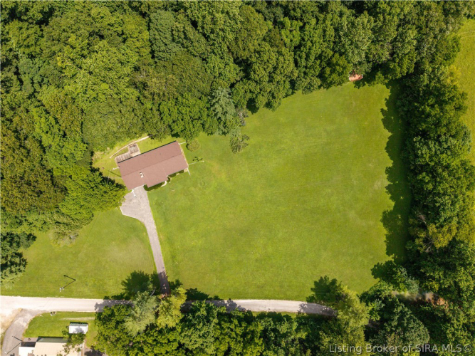 Listing Image 36