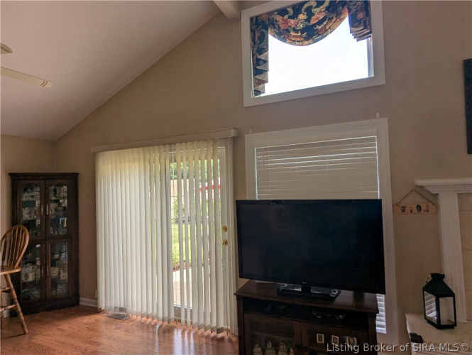 Listing Image 15