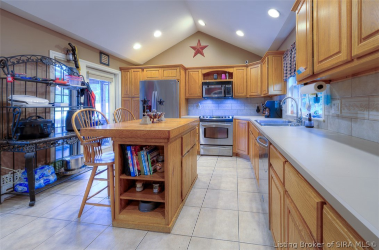 Listing Image 2