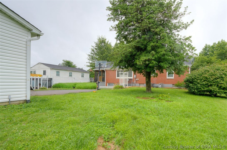 Listing Image 20