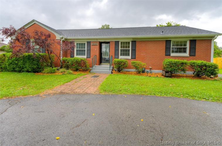 Listing Image 24
